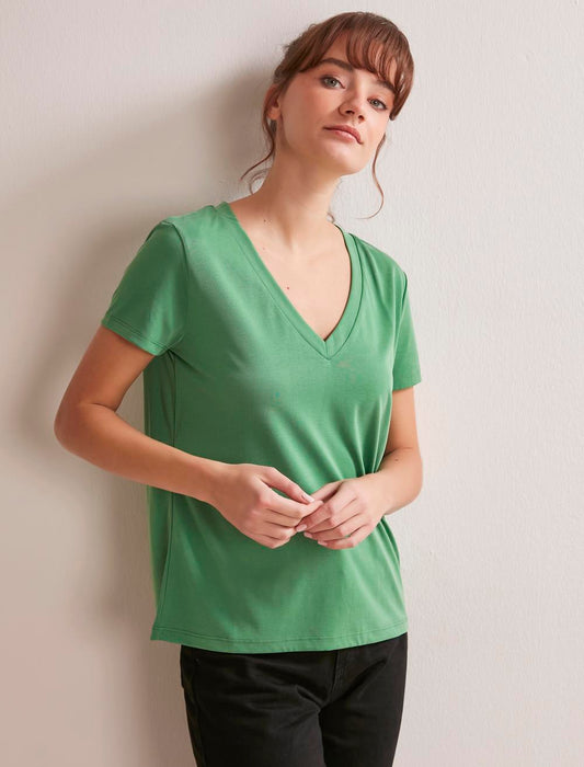 Basic majica zelena V izreza