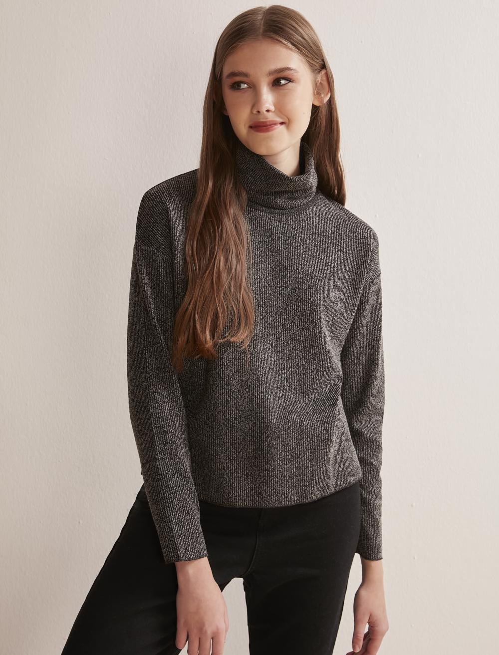 Knitted Turtleneck Sweater